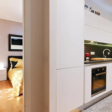 Lägenhet Ugolini Milano